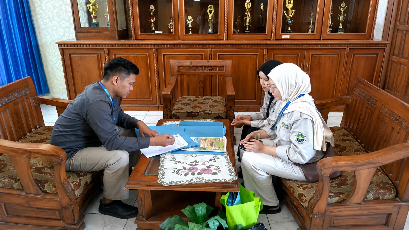 Foto Berita